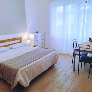 Vento Aureo Nocleg ze śniadaniem Milazzo
