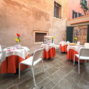 bb-rialto-dream.hotelinveneto.com/